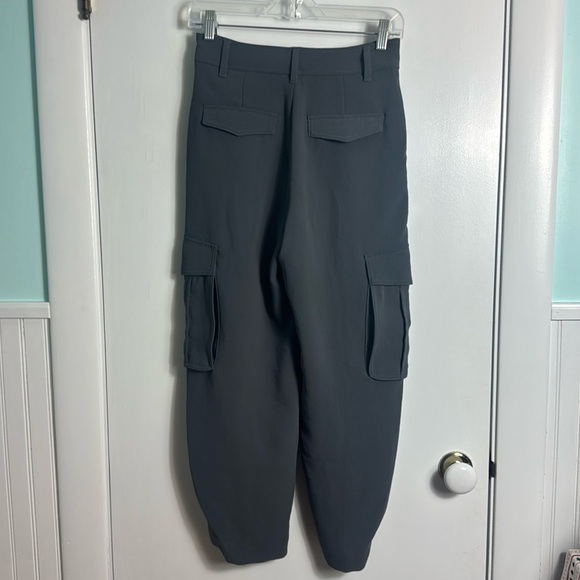 Aritzia Wilfred Beyond Cargo Pant Gray Size 0 - Picture 5 of 14